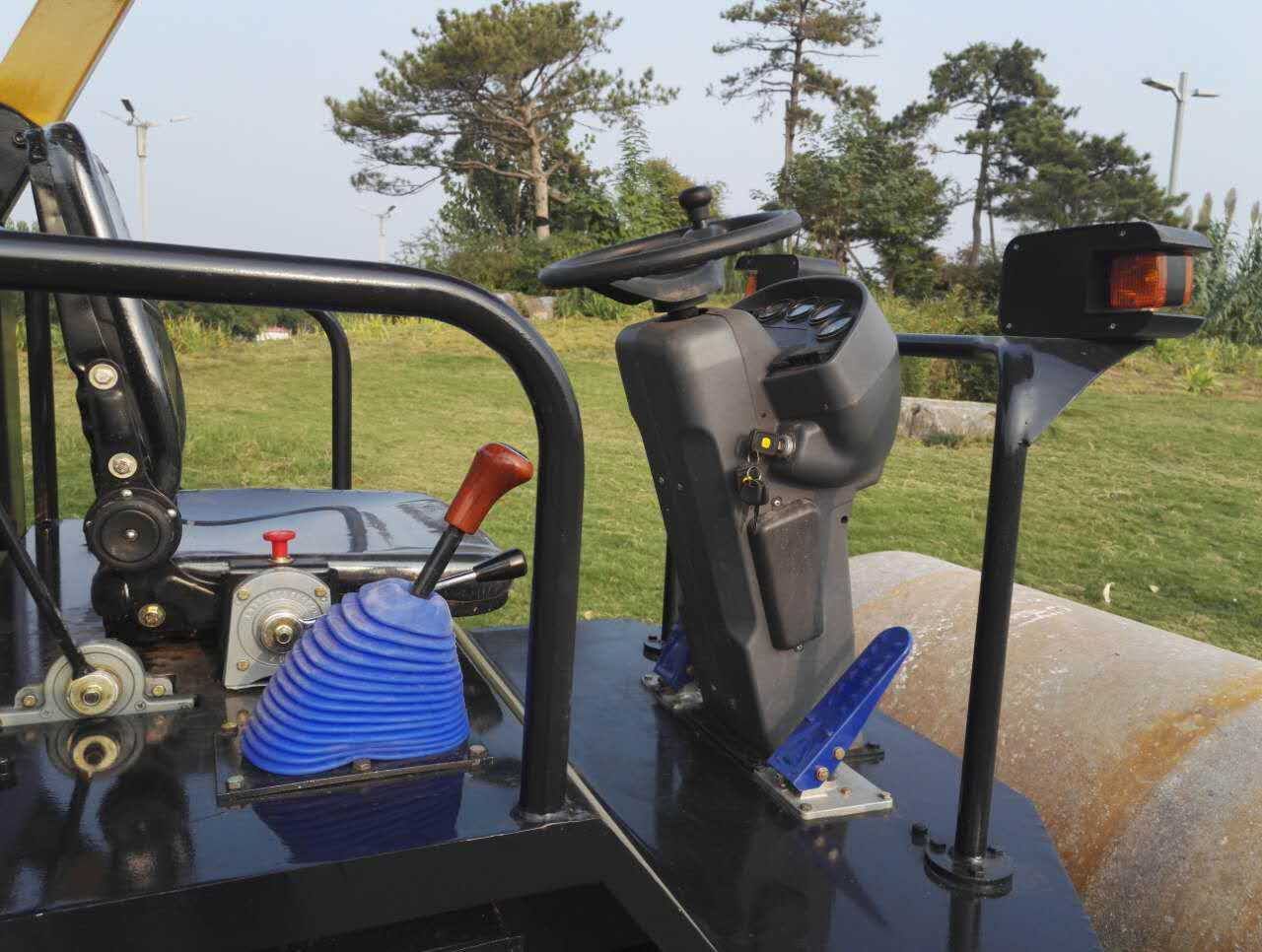 6噸壓路機 洛陽冠道機械